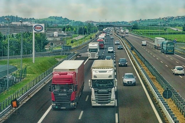 Certyfikat kompetencji zawodowych w transporcie drogowym – Czym jest? Co daje? Jak uzyskać?