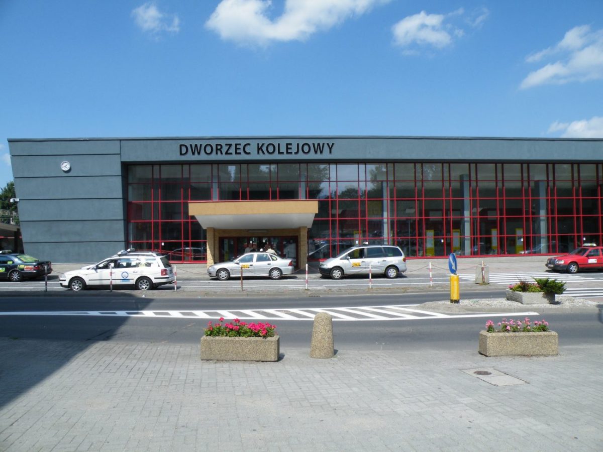 PKP PLK zmienia nazwy kolejnych przystanków