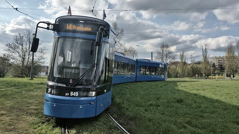 36. Lajkonik już wozi krakowian