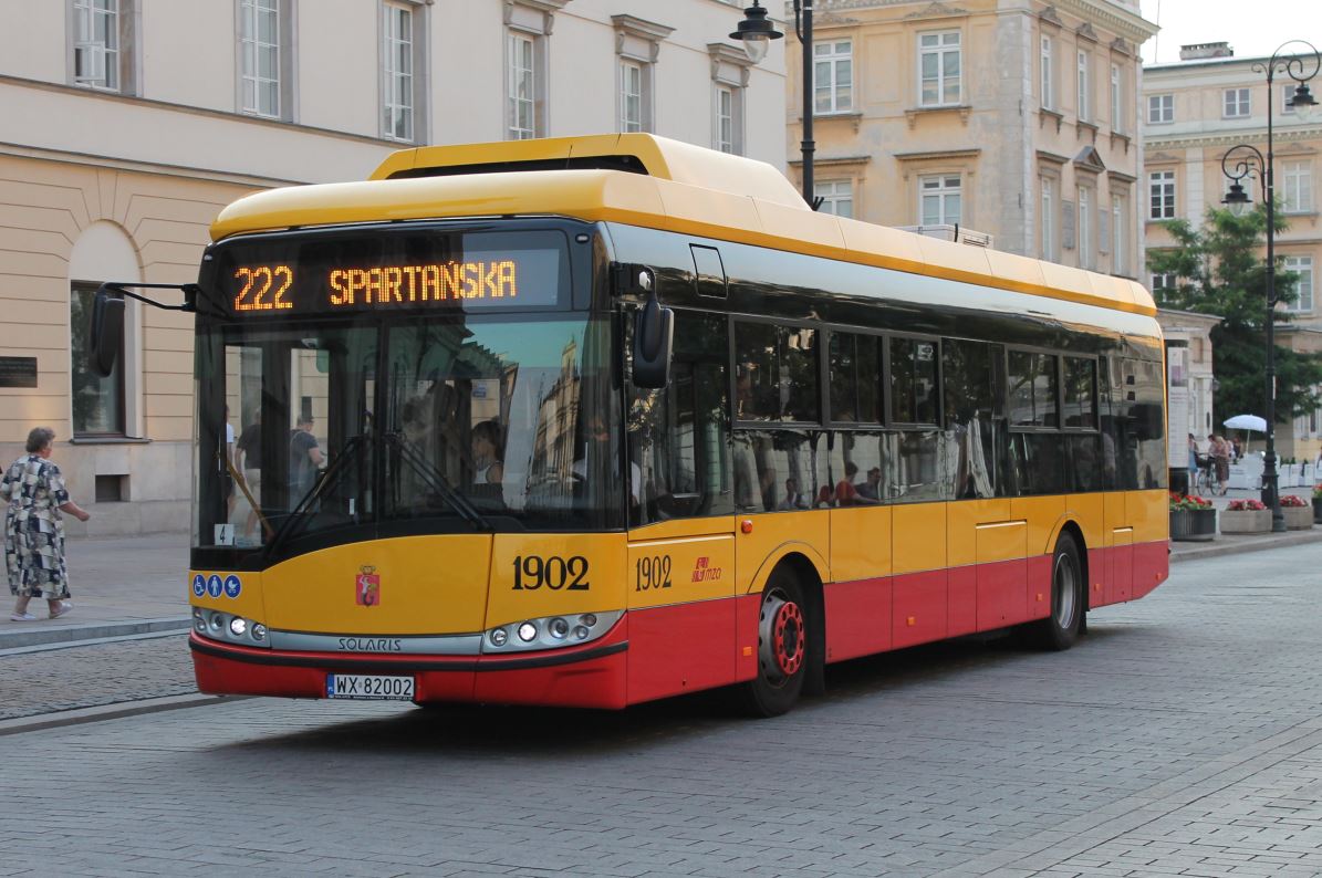 Kierowcy groźbami strajków walczą o podwyżki