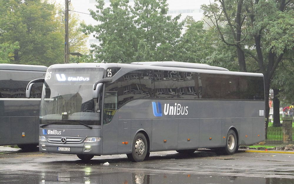 Kraków-Katowice. Autobusowa żyła złota