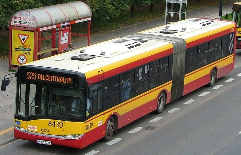 Warszawa zatrzyma autobusy na każdym przystanku