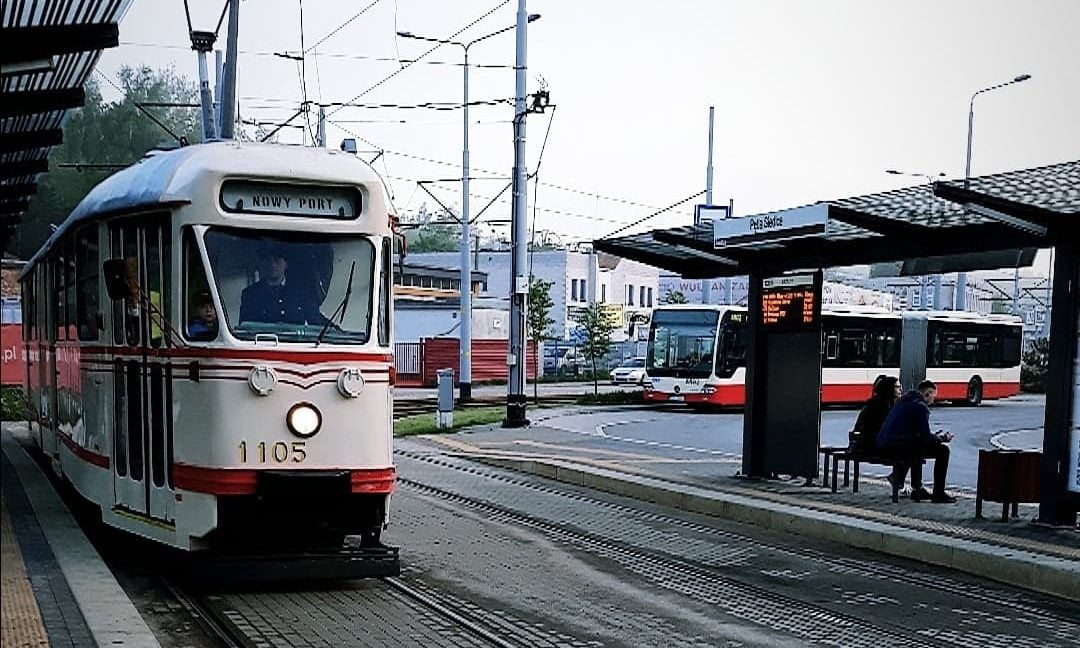 Gdańsk: zabytkowa stodwójka pojedzie na linii regularnej