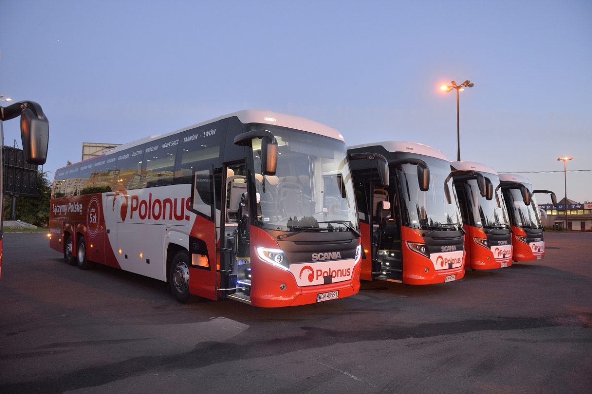 Siedem nowych autokarów we flocie Polonusa