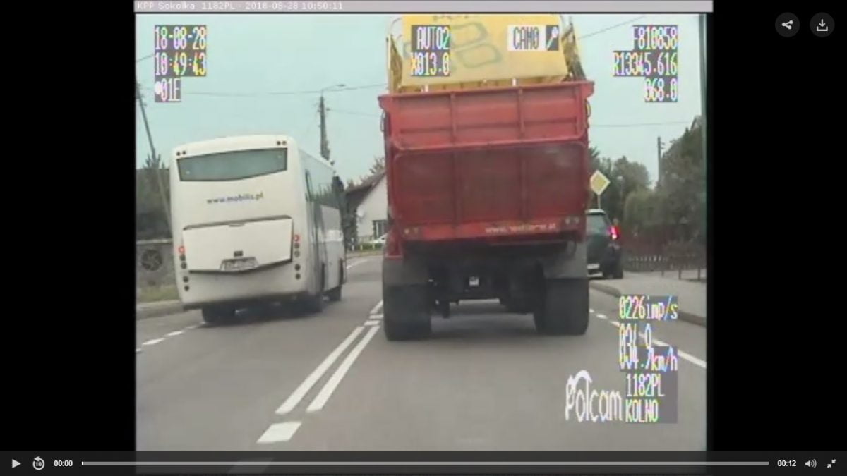 Wariacka jazda kierowcy autobusu zakończona przez policję