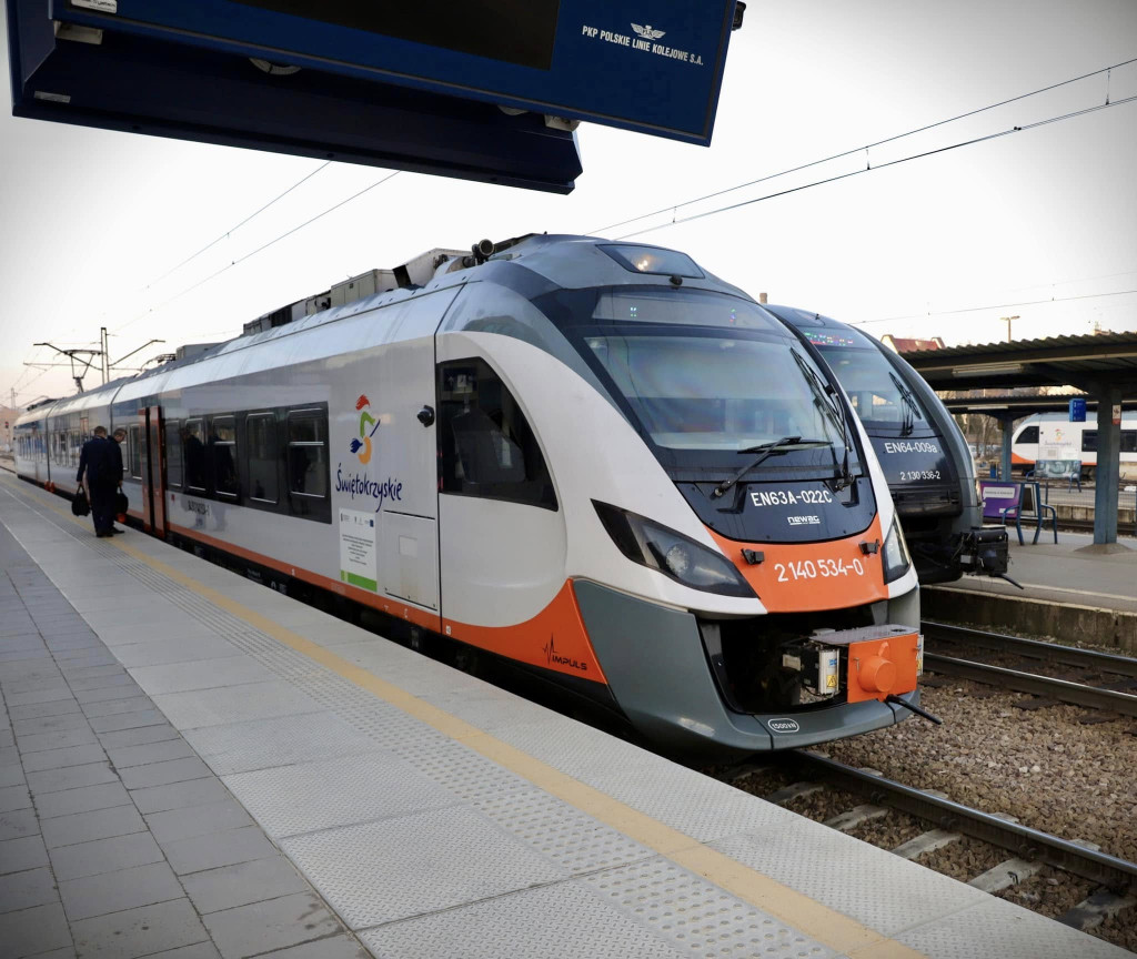 Pasażerowie czekali 19 lat! Codzienne pociągi wróciły na ważną linię