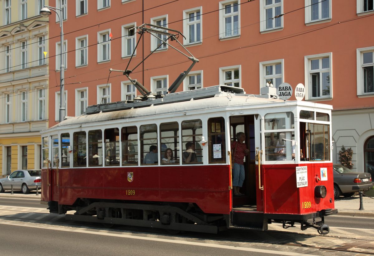 Wakacje z zabytkowymi tramwajami – najciekawsze oferty