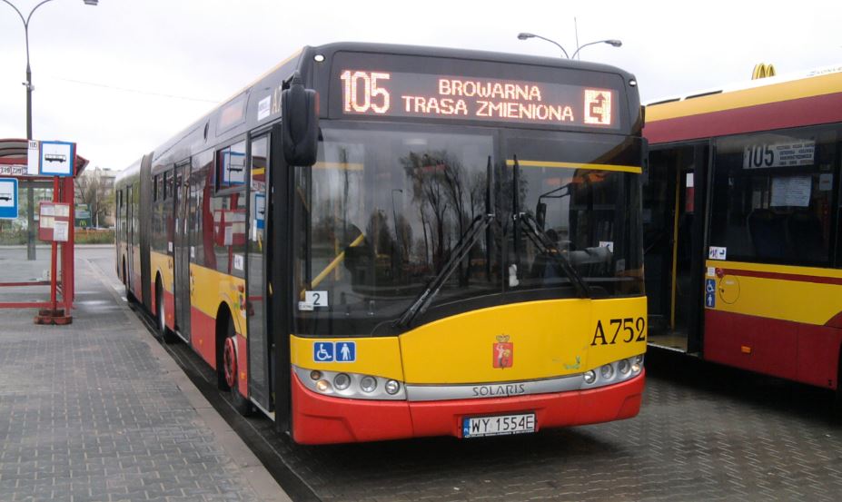 Autobusy linii 105 kursują z częstotliwością metra