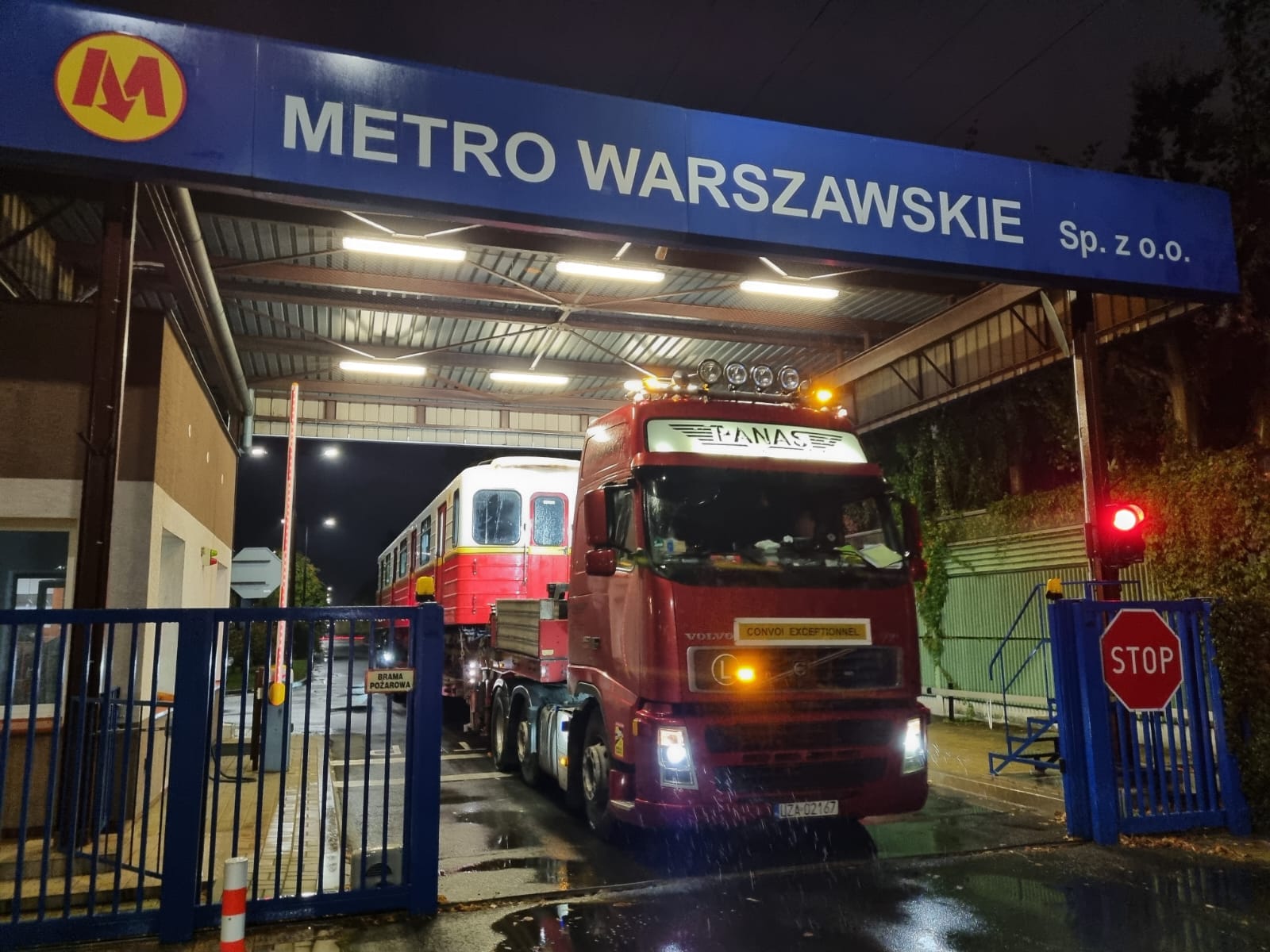Ostatnie pociągi warszawskiego metra pojechały do Kijowa