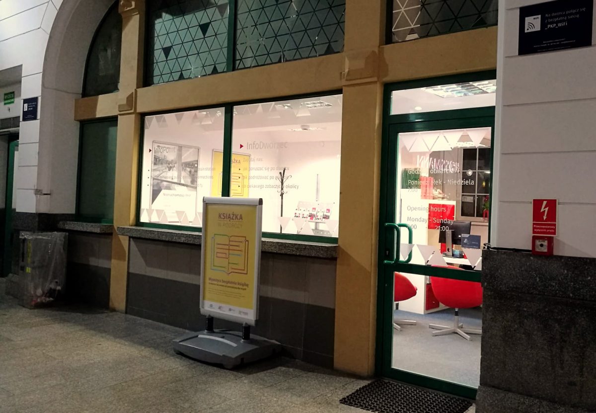 Wszystko dla pasażera - czym zajmują się pracownicy InfoDworców?