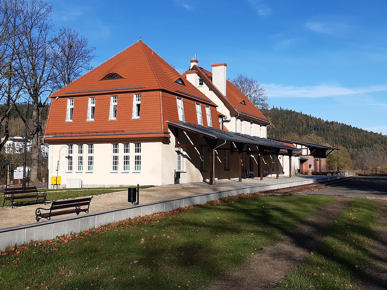Wielki powrót po 27 latach. Wkrótce pociągi w Świeradowie-Zdroju