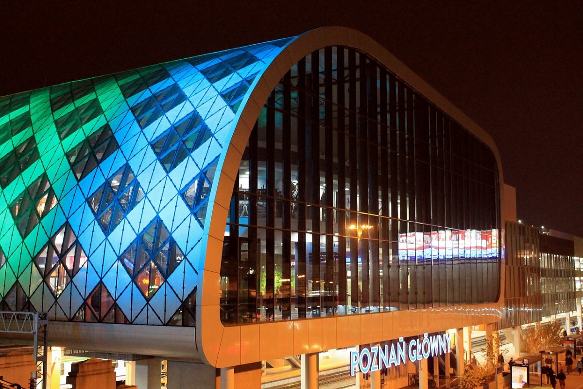 Prezes ŁKA: pasażerowie oczekują dworca połączonego z centrum handlowym