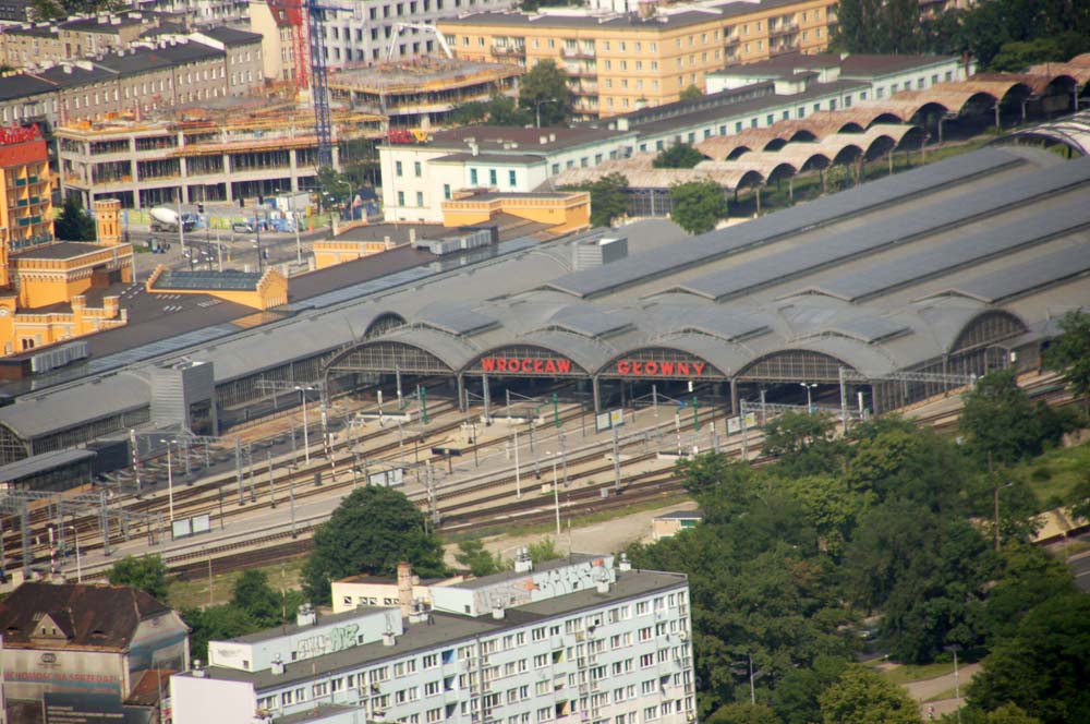 Prezes KD: Wrocławski dworzec potrzebuje szóstego peronu
