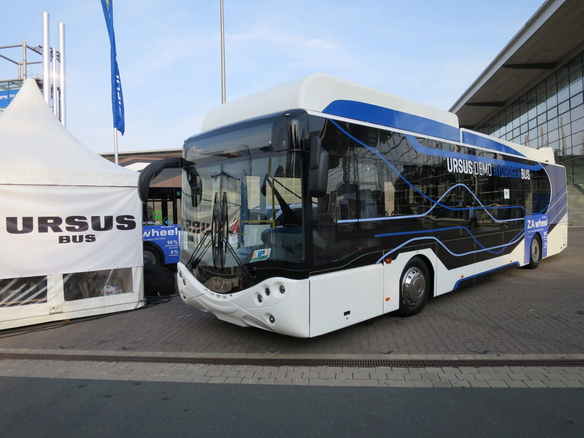 Zanieczyszczenie środowiska a rozwój transportu zbiorowego