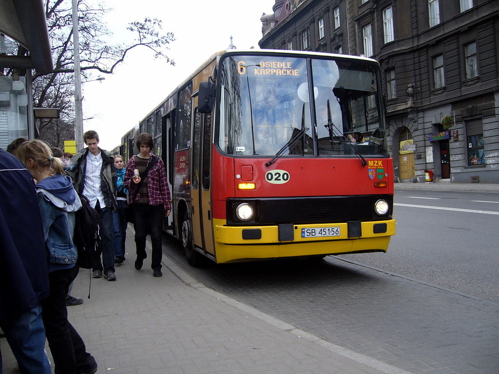 Kolejne miasto żegna Ikarusy 280