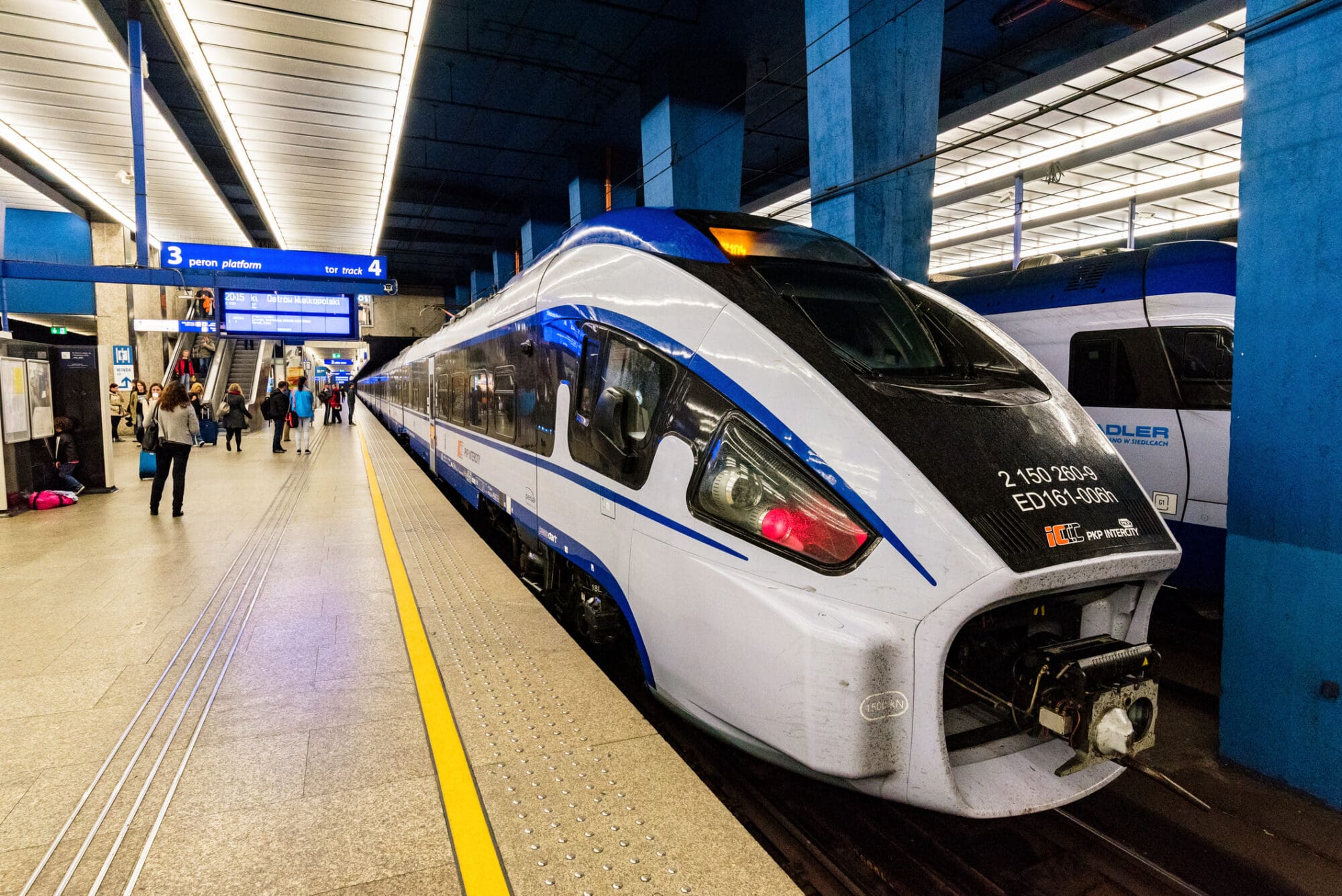 Darmowe przejazdy PKP intercity na dzień dziecka. Jak skorzystać z oferty?