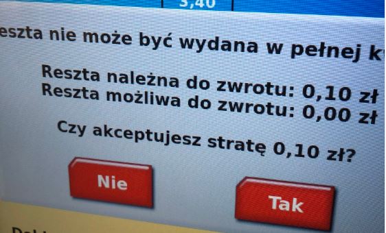 Biletomaty pytają pasażerów czy mogą... nie wydać reszty