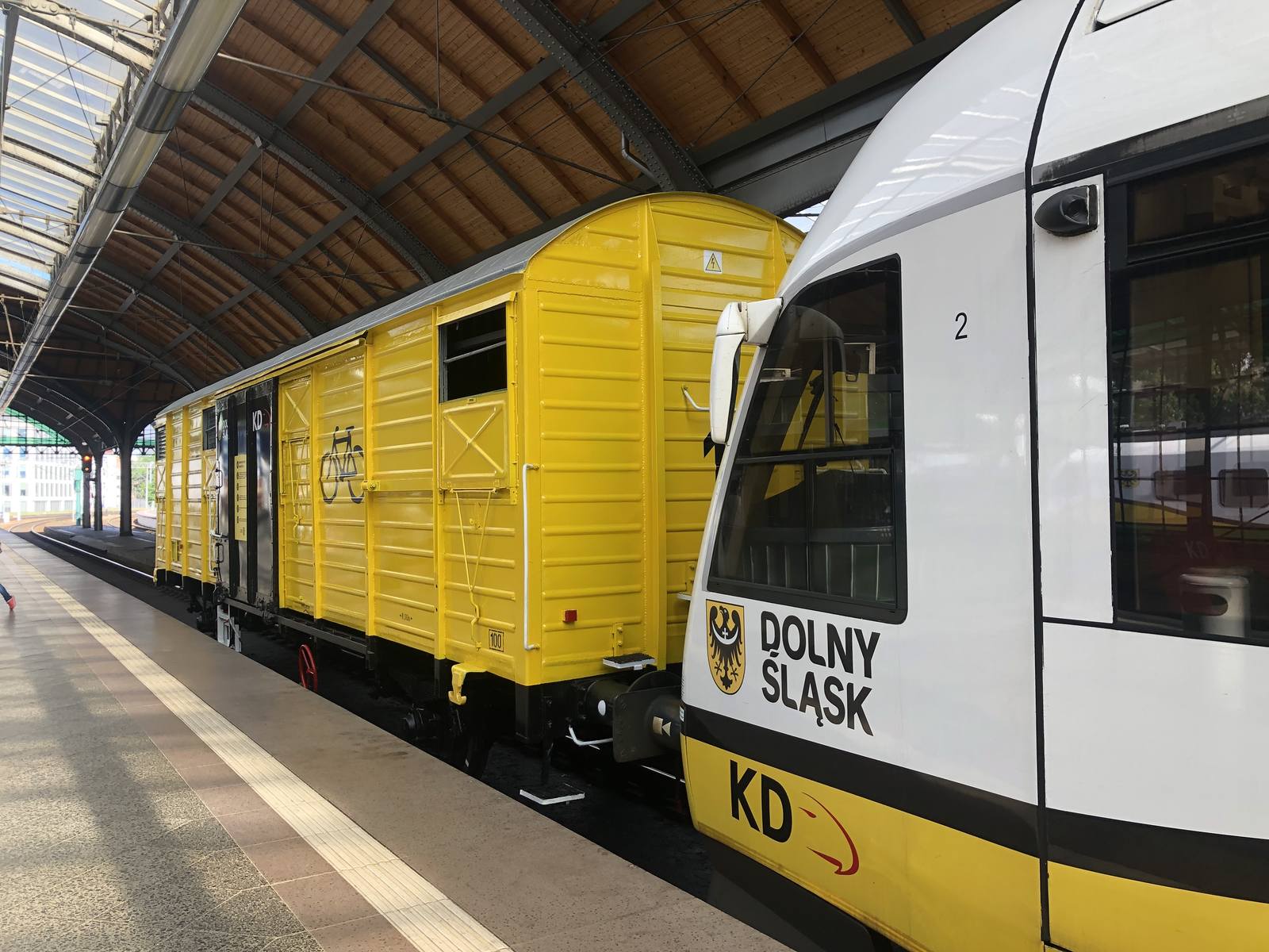 Wagon rowerowy KD już na trasie. Pierwszy w Polsce [ZDJĘCIA]