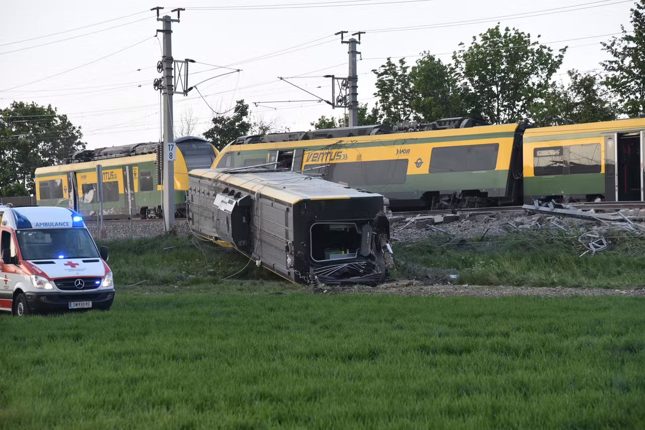 Katastrofa kolejowa pod Wiedniem. Są ofiary śmiertelne